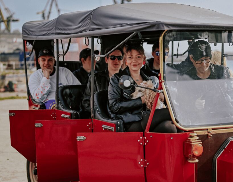60 min of sightseeing in retro cars, Gdansk - Key points at a glance