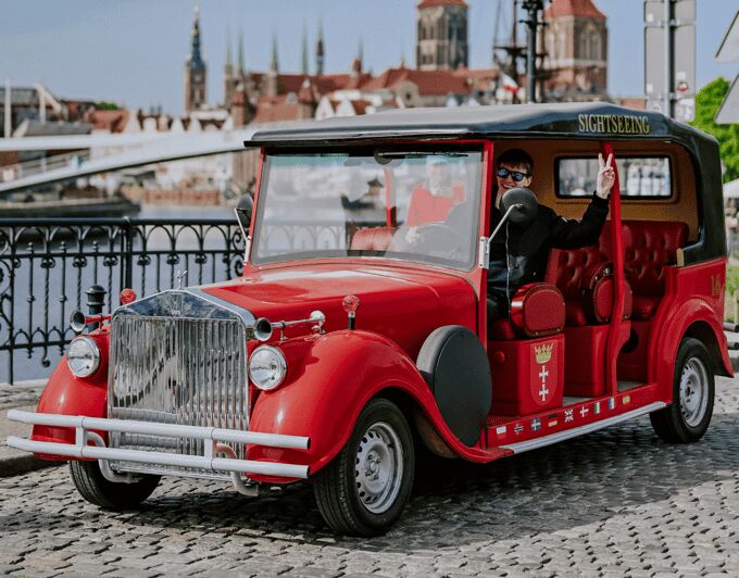 60 min of sightseeing in retro cars, Gdansk - Price and value: what $41 buys you in practice