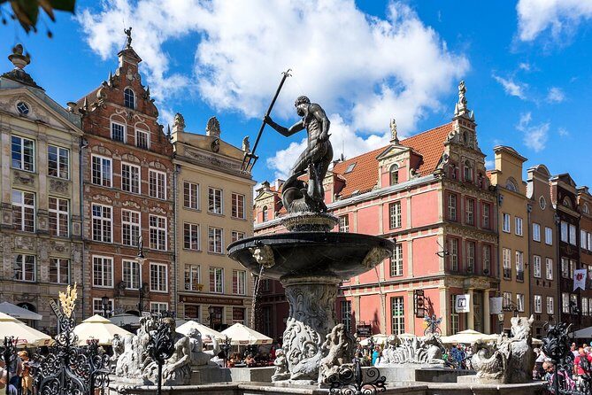 Best of Gdańsk, Gdynia and Sopot in 1-Day Private Car Tour - St. Mary’s Church in Gdańsk: A Big Interior Stop You Don’t Have to DIY