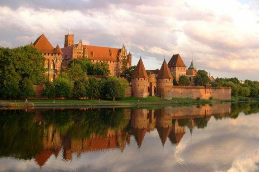 From Gdansk: Malbork Castle Trip with Ticket and Audio Guide - Key things that make this day trip work