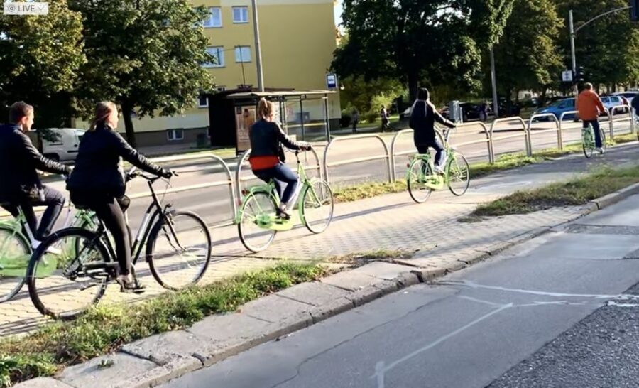 Gdansk: Basic Bike Tour - Old Town Gdańsk: the fast route through what matters most