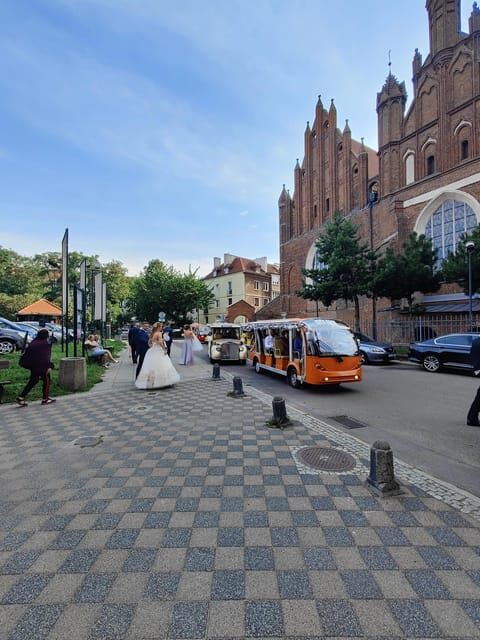 Gdansk: City Sightseeing Tour Eco Electric Buggy Golf Cart ! - Guide-led storytelling: live narration plus audio support