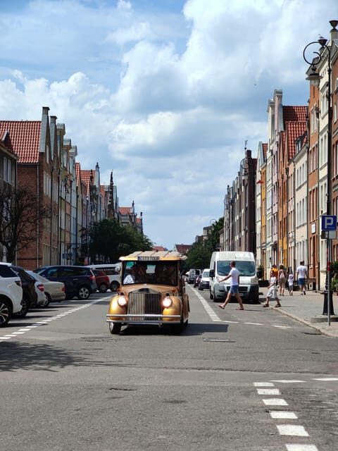 Gdansk: City Sightseeing Tour Eco Electric Buggy Golf Cart ! - Railway Station and the “beyond the core” feeling