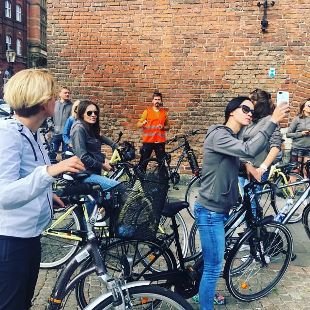 Gdańsk: Highlights Bike Tour - Price and Value: What $44 Buys You in Gdańsk Time