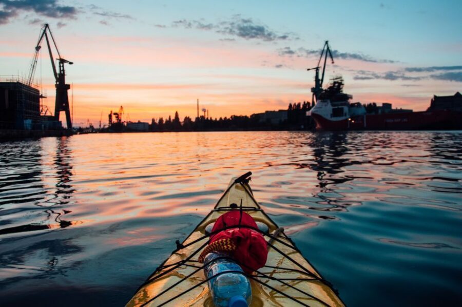 Gdańsk: Islands and Canals Private Kayak Tour - Rain or Shine: What Weather Means for Your Body and Photos