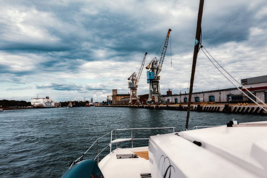 Gdańsk: Motlawa and Port yacht cruise with Welcome Drink - How far into the Bay you go (and how weather changes the plan)