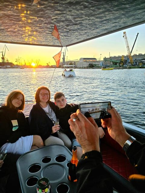 Gdańsk: Motława River Eco Cruise at Sunset with Prosecco - What you’re paying for: value at about $26