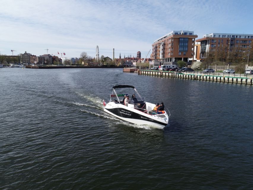 Gdańsk: Motlawa River Yacht Cruise - Shipyards and the working stretch near Polish Hook