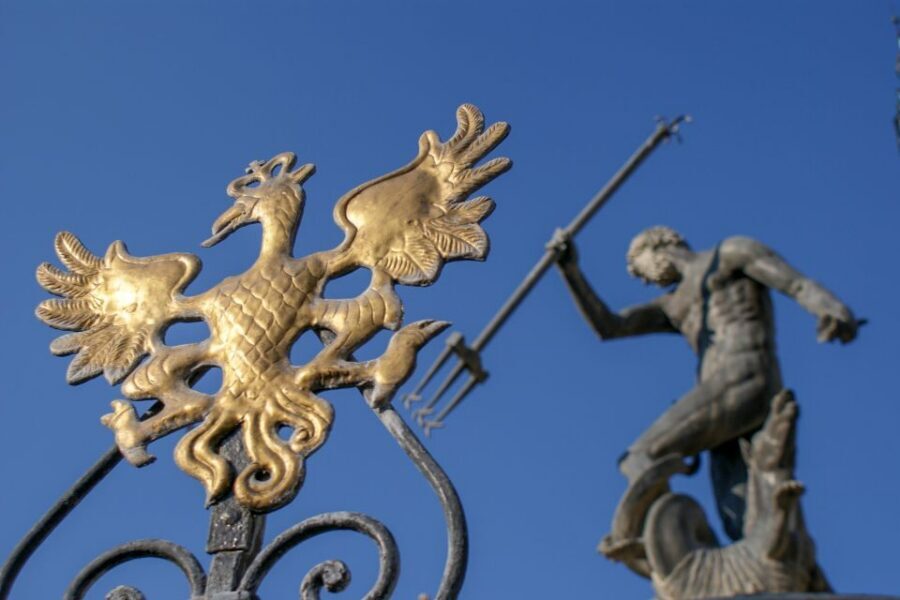 Gdansk Old Town 2-Hour Walking Tour - St. Mary’s Church and Great Armoury: Two Heavy-Hitters at the End