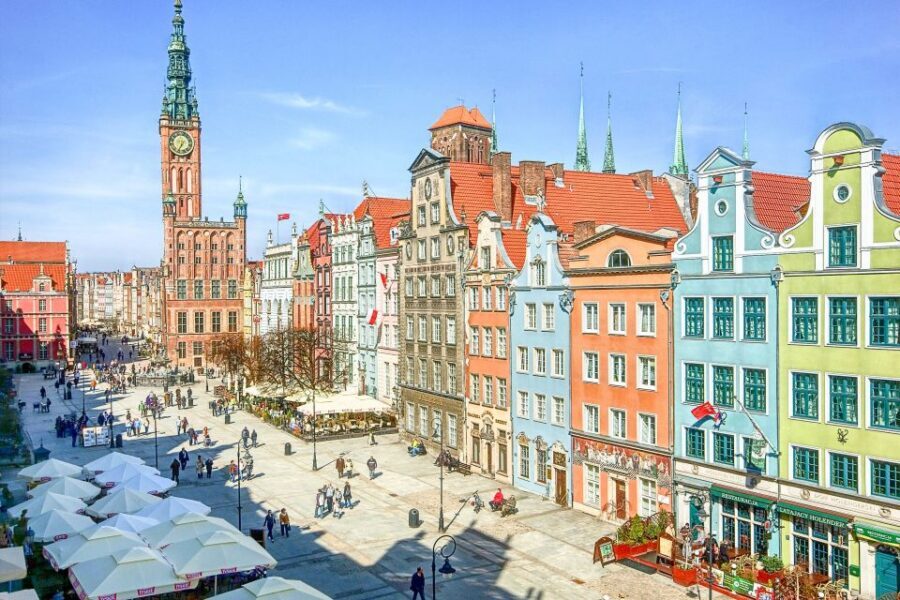 Gdansk Old Town 2-Hour Walking Tour - Golden Gate to the Torture Chamber: Fortifications and the City’s Hard Edges