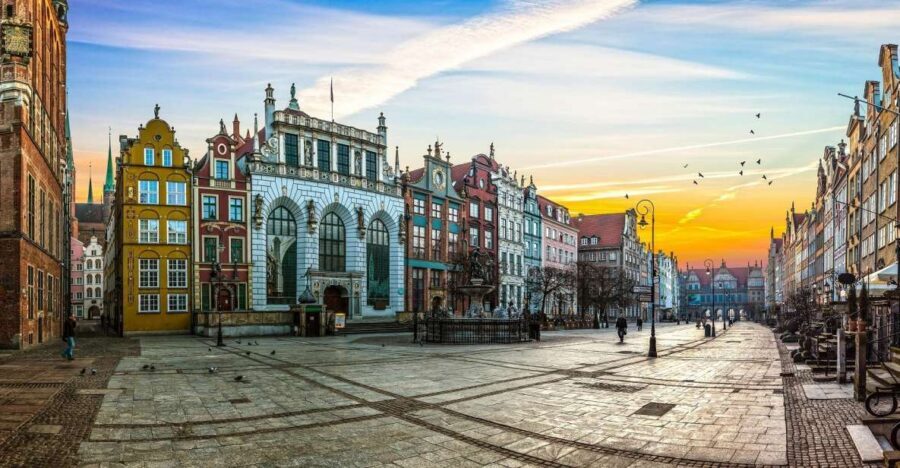 Gdansk Old Town: German Influence Walking Tour - Meet at the High Gate: quick orientation, easy starting point