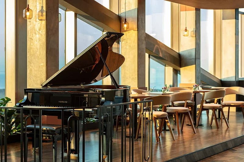 Gdańsk: Olivia Star Sky-High Views, Dinner, and Cocktails - How the timing works (and what to do when you arrive)