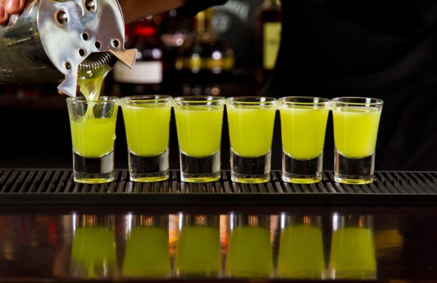 Gdansk: Private Vodka Tasting Tour - The 3-hour upgrade: 3 stops and 8 shots of more variety