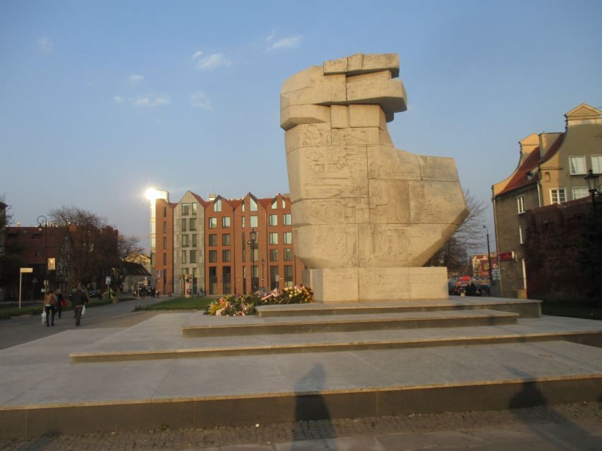 Gdansk Private WWII Tour with Museum of the Second World War - Who should book this tour, and who might not