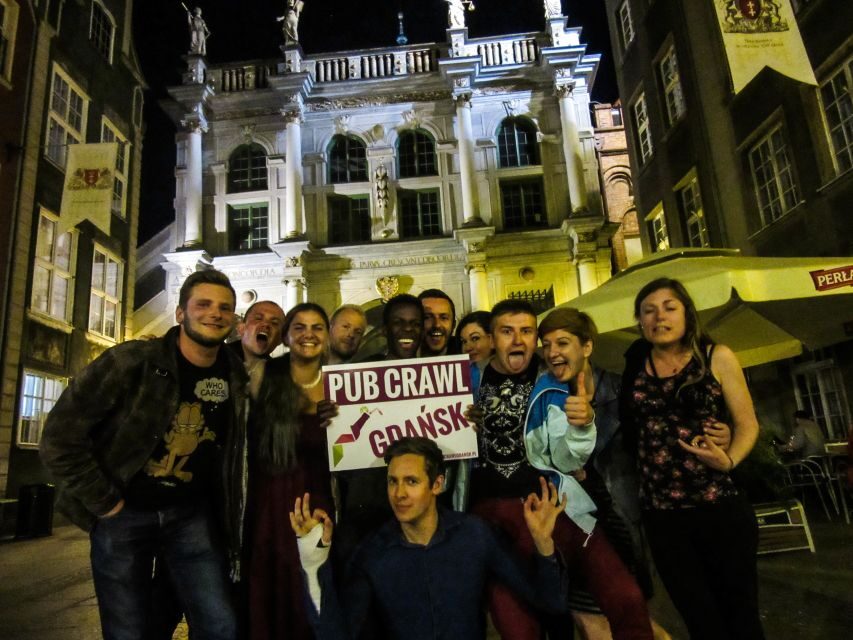 Gdansk: Pub Crawl with Complimentary Drinks - Your 3-bar route: What the included drinks really mean