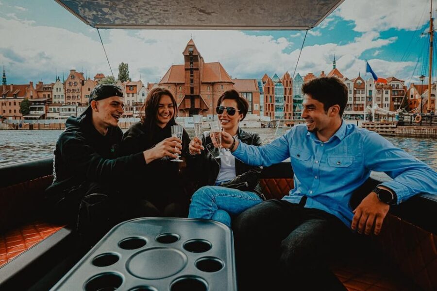 Gdańsk: Sightseeing EcoCruise around the Old Town of Gdansk - Why This Electric Boat Route Works So Well