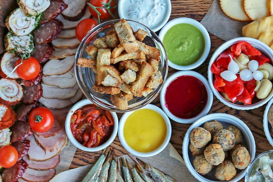 Gdansk: Traditional Polish Food Private Tour - Food Quantity, Timing, and the Polish Eating Rule