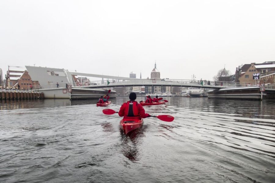 Gdansk: Winter Kayaking Tour - Price and value: why $48 can make sense in winter