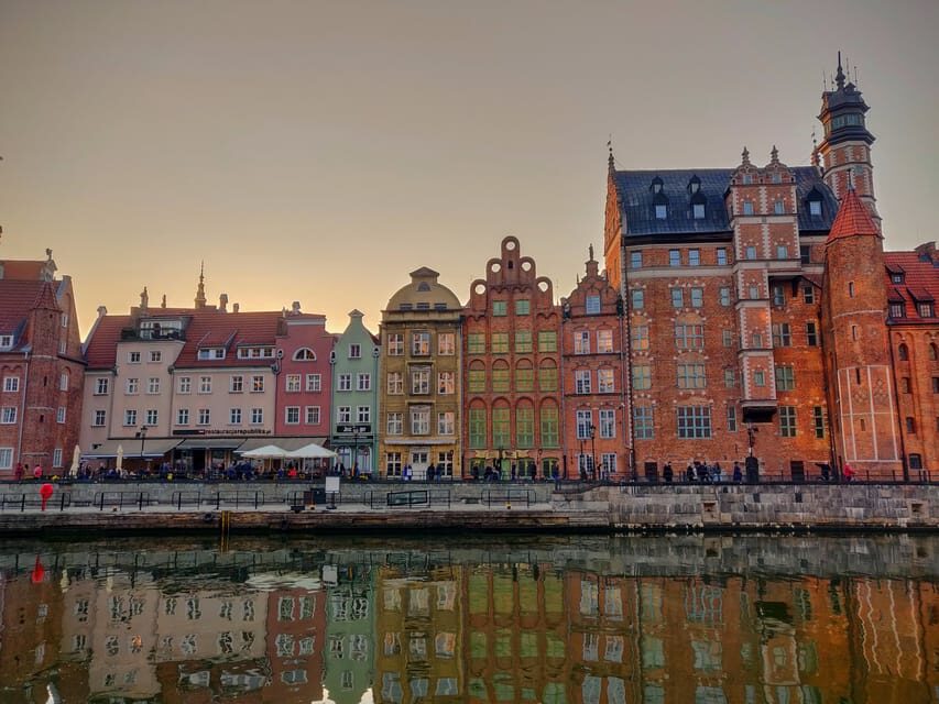Main City in Gdańsk - tour in Polish - Entering the “merchant city” mindset at the Golden Gate