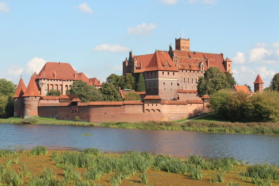 Malbork Castle: Private Tour from Gdansk, Sopot or Gdynia - What the best guides seem to nail (and what you can watch for)