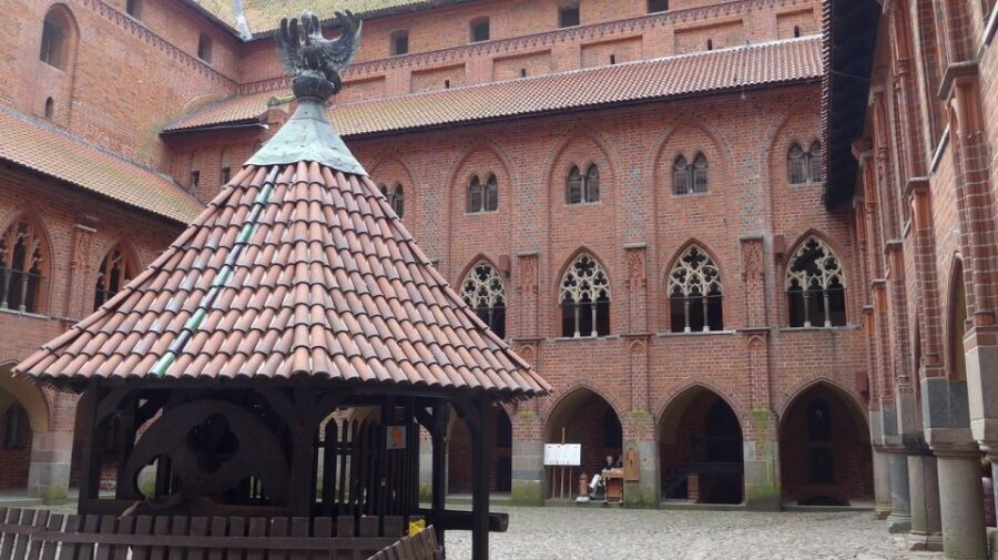Malbork Castle Tour: 6-Hour Private Tour - Who Should Book This Private Malbork Tour