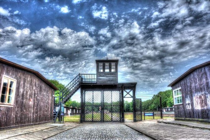 Private Roundtrip Transport from Gdynia Cruise Port to Stutthof - From Gdynia main gate to Stutthof: why this transfer works