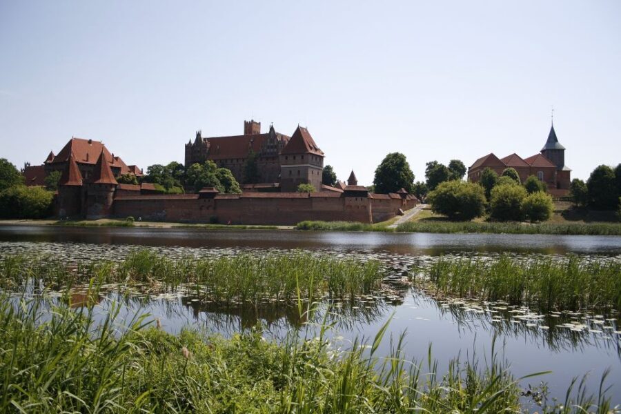 Private transportation to the Malbork Castle from Gdansk - Malbork Castle highlights: largest brick castle in Europe
