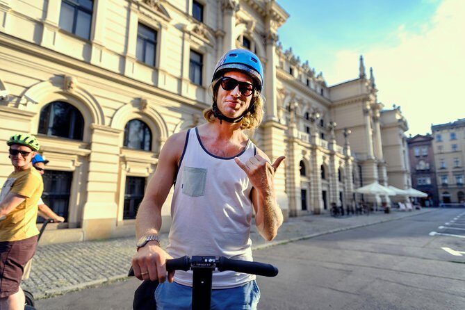 Segway Tour Gdańsk: Full Tour (Old Town + Shipyard) 3-Hour - Who should book this Segway tour, and who might skip it