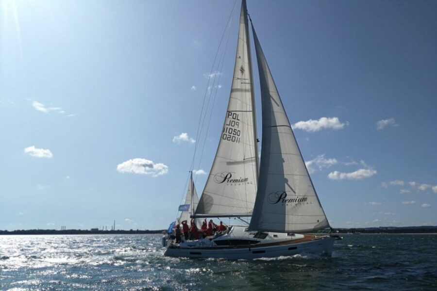 Sopot: Sunset Yachting Experience - The 16:00 Default Timing (And Why It Can Shift)