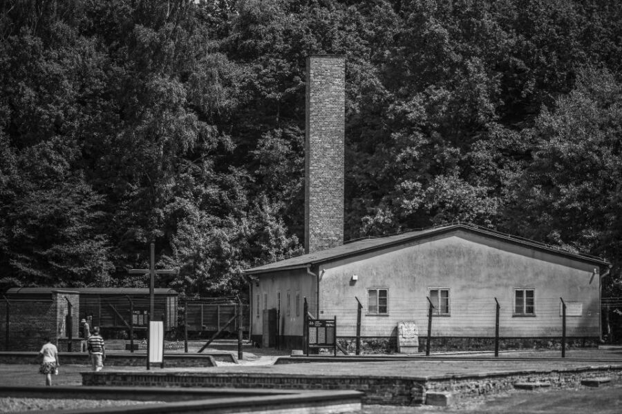 Stutthof Concentration Camp Half-Day Private Tour - Commander’s villa: power, distance, and how the system stayed in charge
