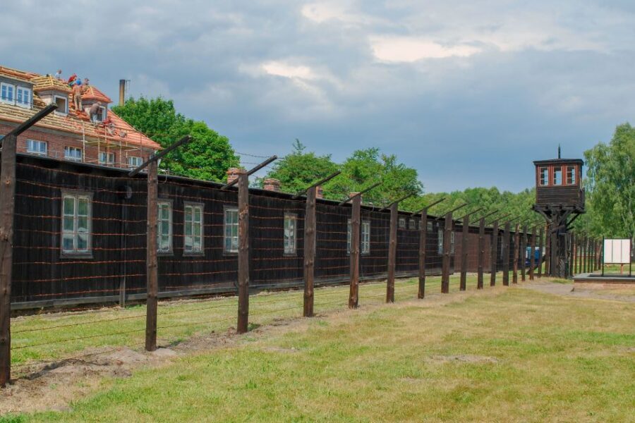Stutthof Concentration Camp:Guided Tour with Transportation - The guide makes (or breaks) this kind of tour