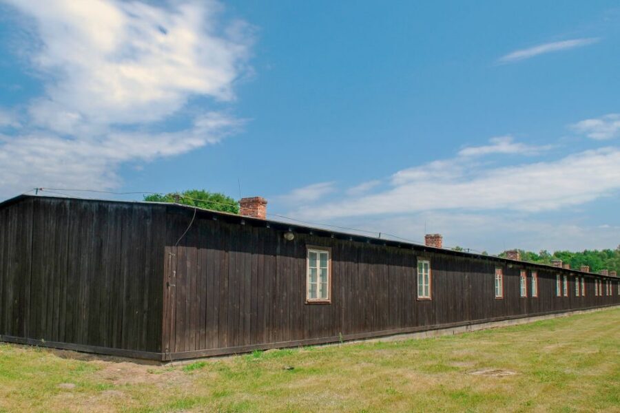 Stutthof Concentration Camp:Guided Tour with Transportation - Add-on choices in Gdansk: Westerplatte, WWII museum, or Old Town