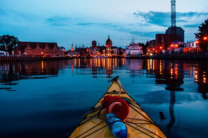 Sunset Kayak Tour - Sunset + Motława: the views that land tours miss