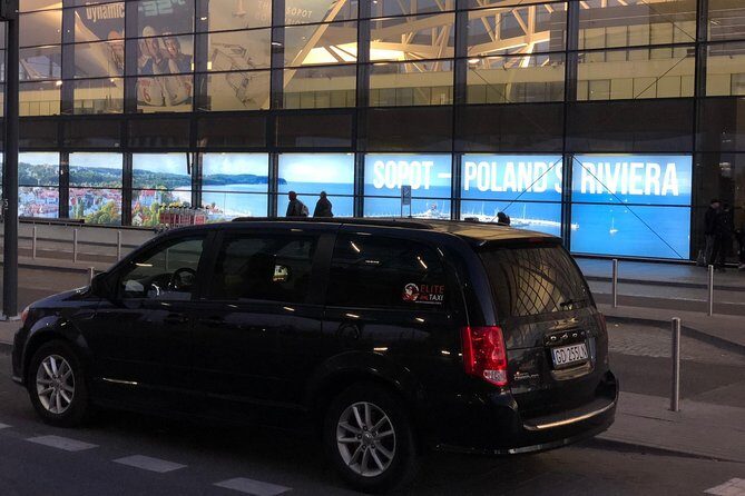 Taxi from Gdańsk airport to city centre ( old town Gdańsk ) - Key highlights to look for