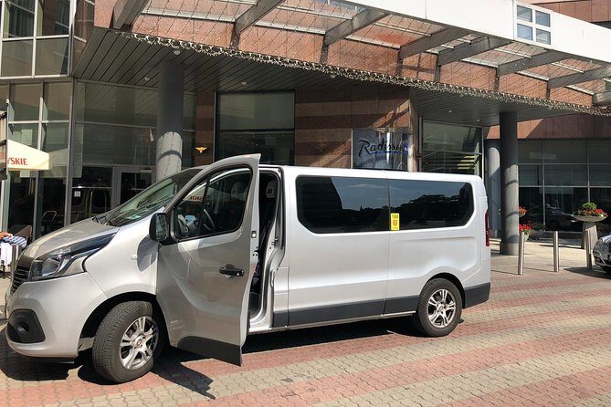 Taxi from Gdańsk airport to city centre ( old town Gdańsk ) - Price and Value for a Private Ride Up to 4